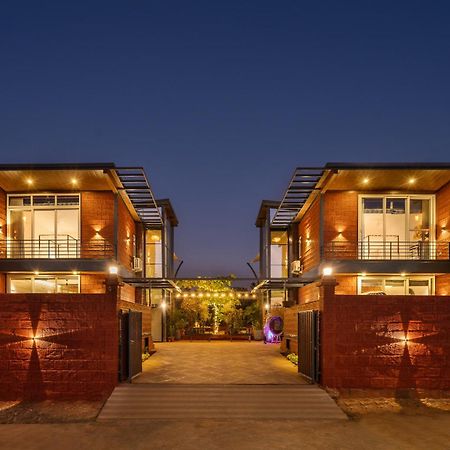 Saffronstays Calvin - 3 Bedroom Pool Villa In Lonavala Kültér fotó